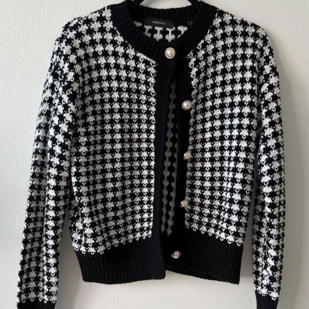 Black White Pearl Button Knit Cardigan Preppy Chic